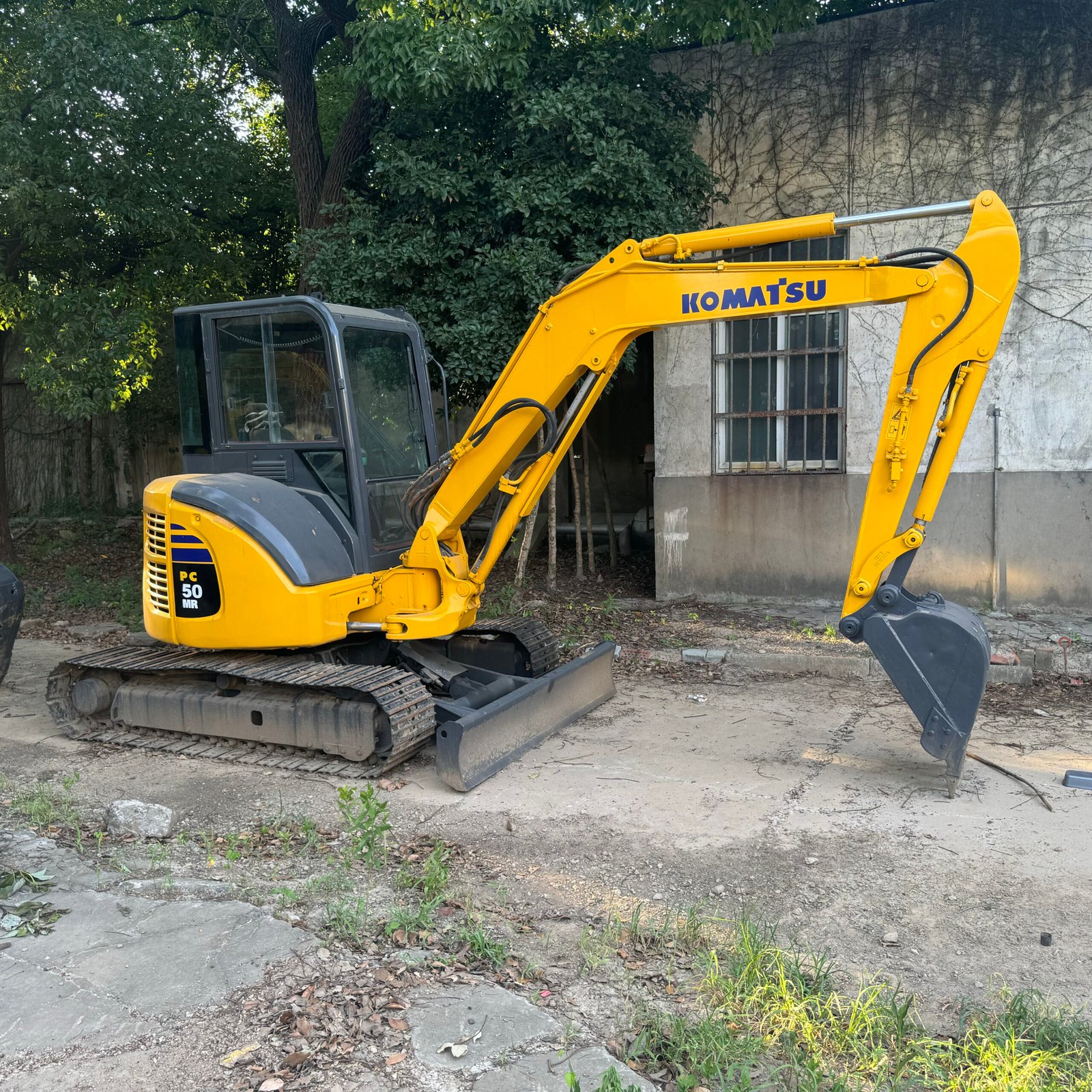 Escavadeira Komatsu PC50MR usada