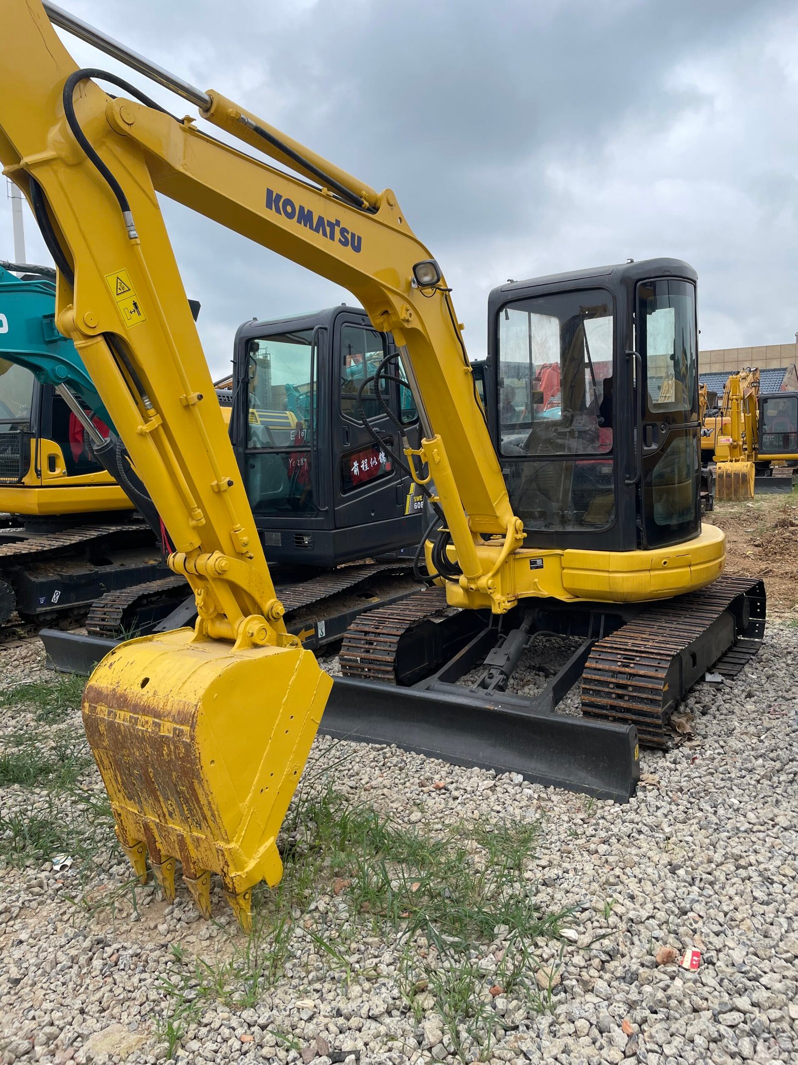 Excavatrice d'occasion Komatsu PC55-7