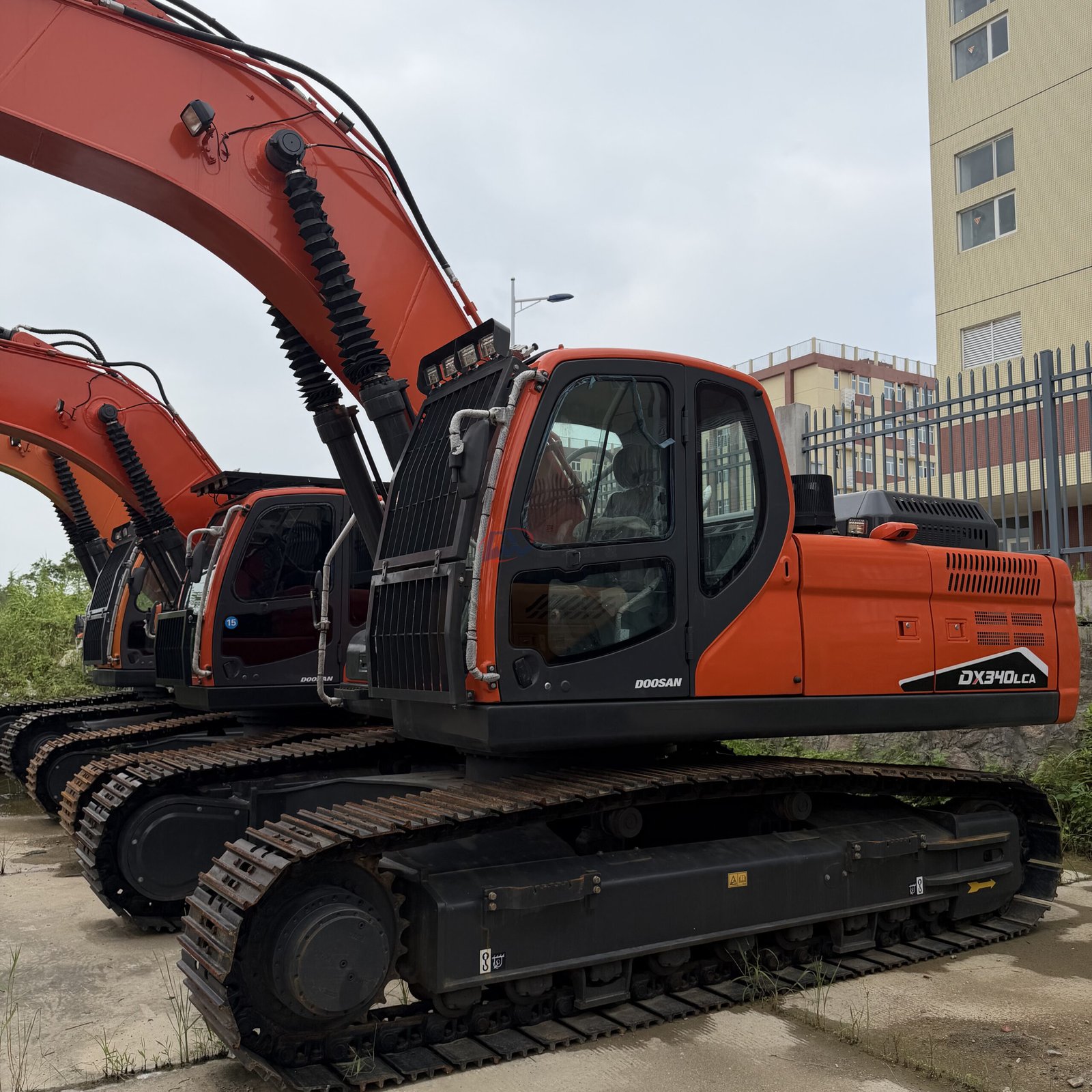 Doosan DX340LCA Used Excavator