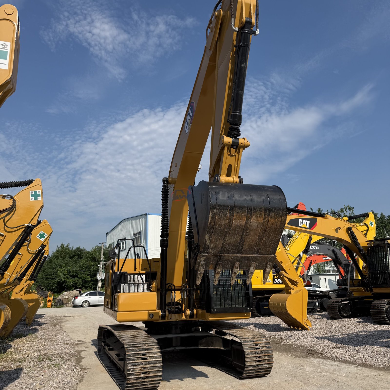 Caterpillar 320 GC Used Excavator