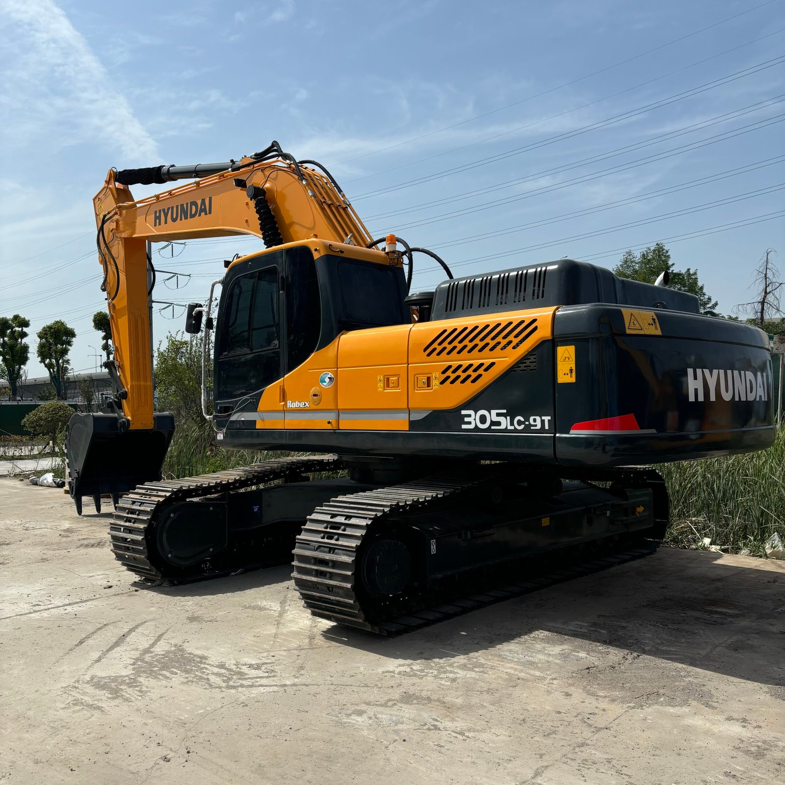 Hyundai 305LC-9T Used Excavator