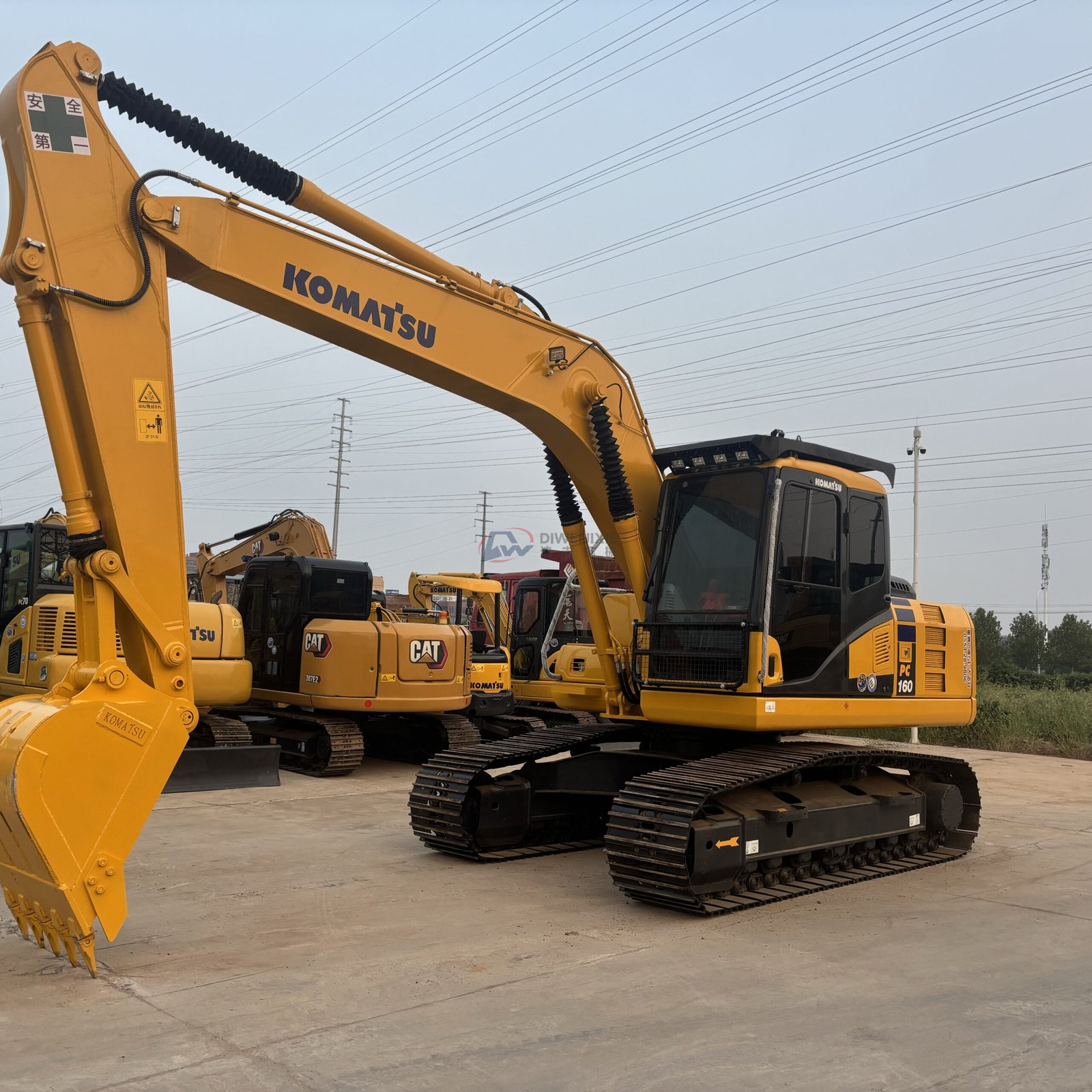 Excavatrice d'occasion Komatsu PC160