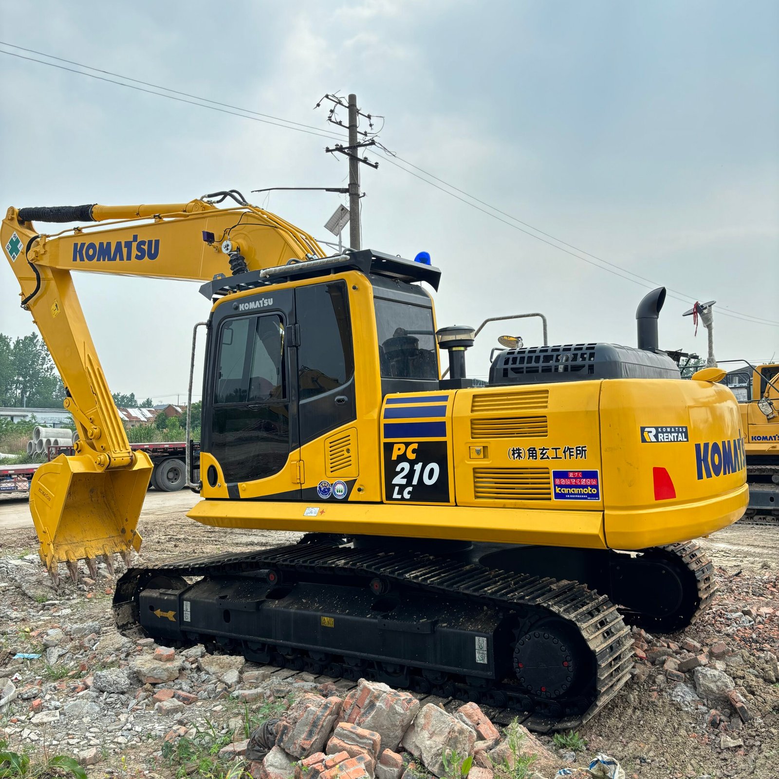 Komatsu PC210 Used Excavator