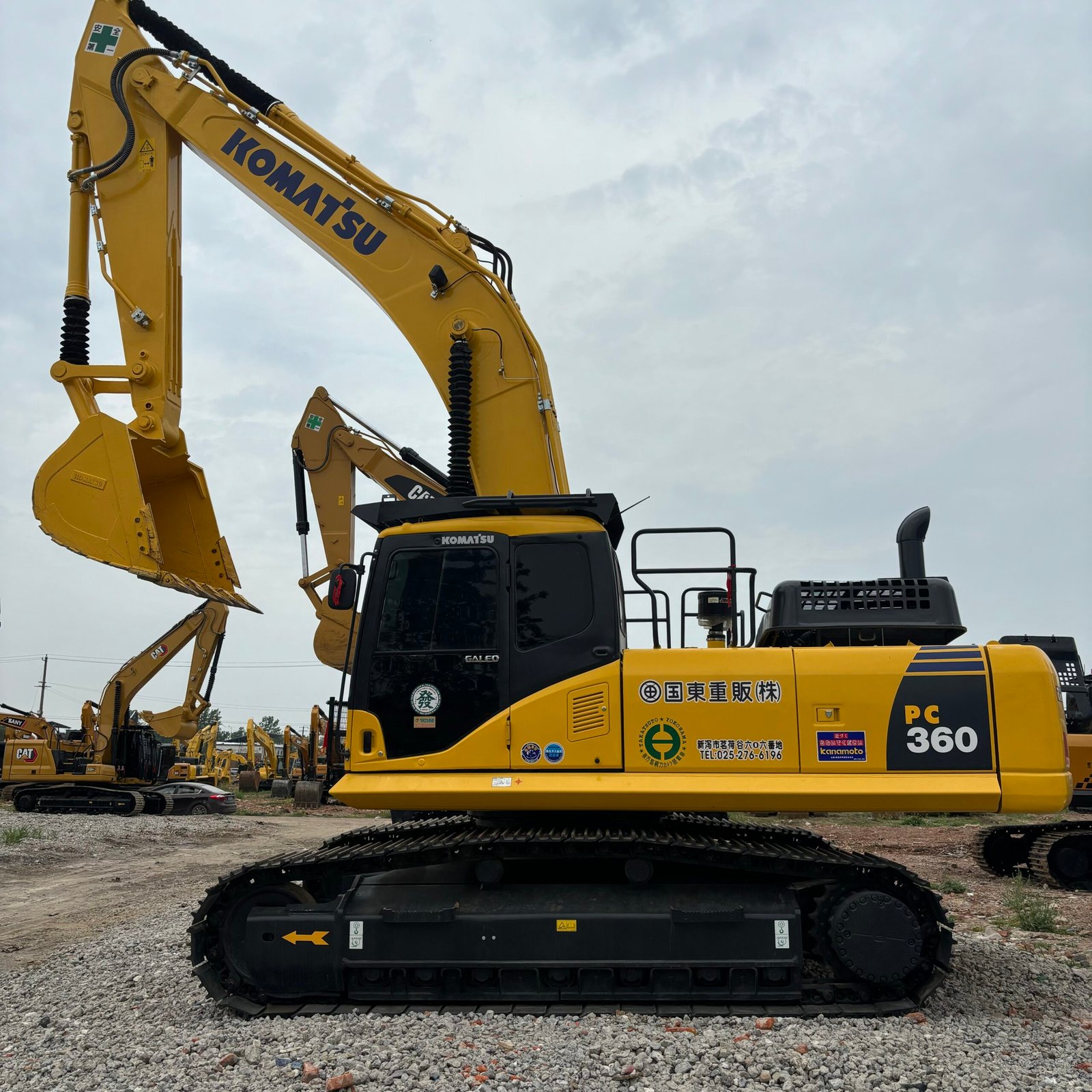 Escavadeira Komatsu PC360 usada