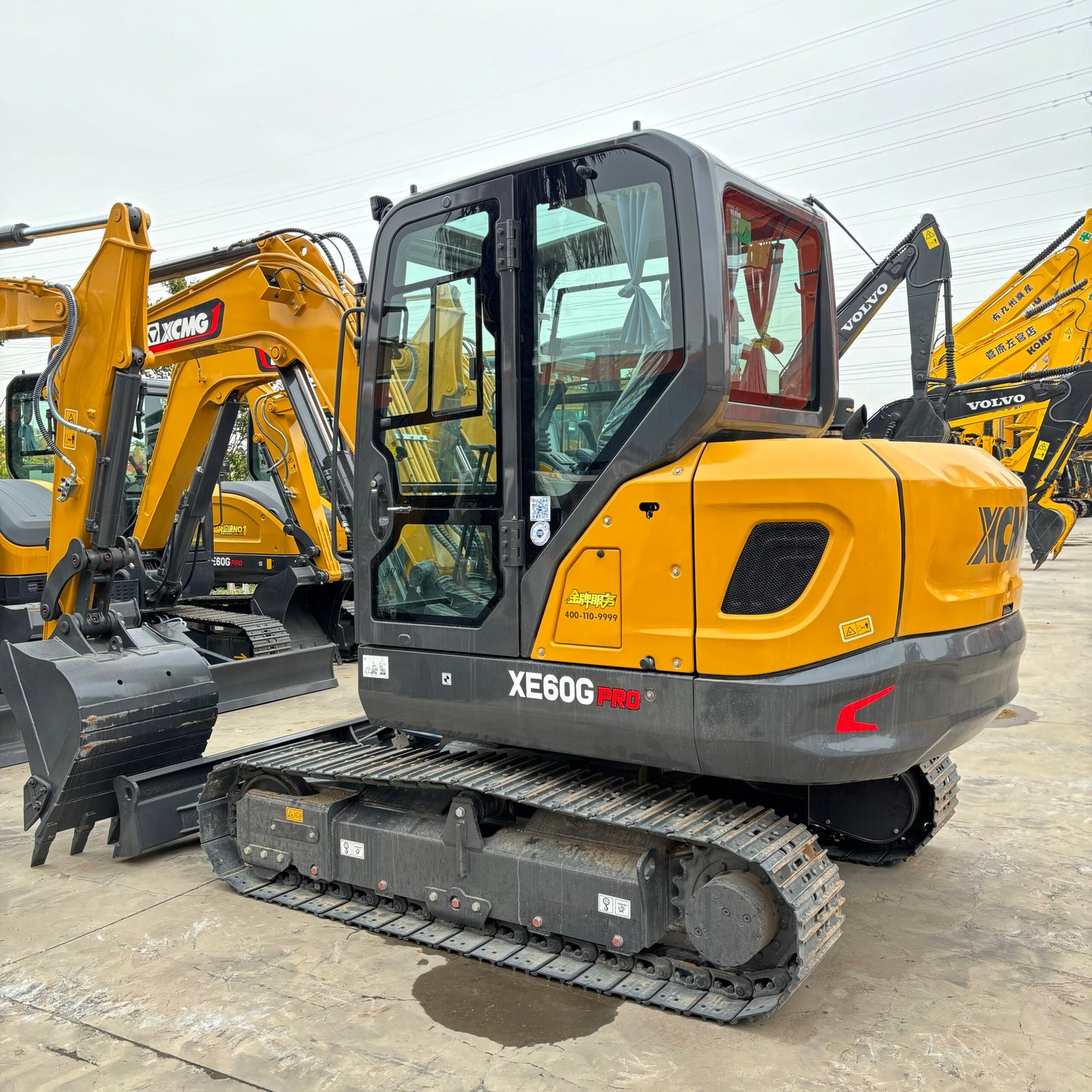 XCMG XE60DA Used Excavator